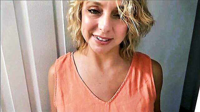 Brianna Beach, Alex Adams - brianna beach big ass Mom Comes First