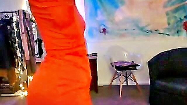 lady, this, and she - camgirl dildo action