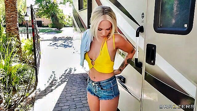 Rara Knupps, Scott Nails - rara knupps hitchhiker video Brazzers