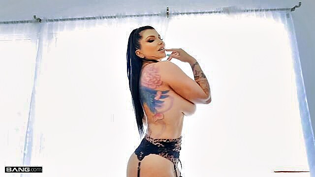 Romi Rain - romi rain gets sloppy with a big dick on a hot summer day