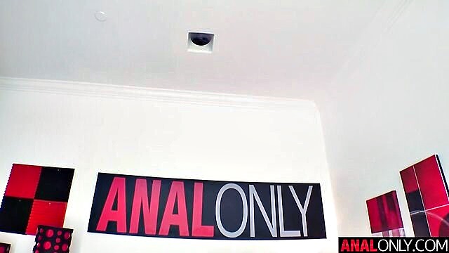 sweethearts anal stretching : Anal Only