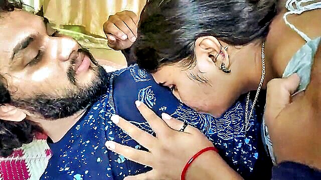 watch mallu couple seduce boy and suck his dick in hot indian girl action : Vaigavarun45