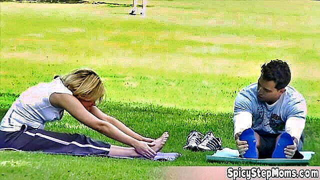 blonde, outdoor, flexible - outdoor blowjob with flexible blonde