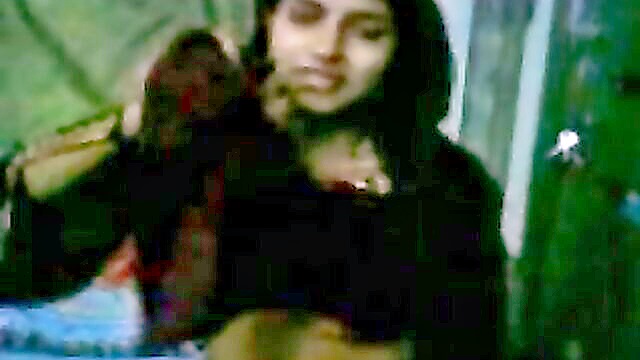 sensual indian babe gives head with genuine pleasure : Indian Hidden Cams