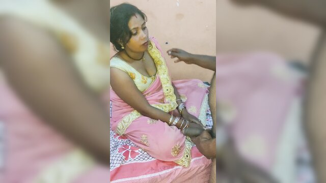 hindi audio, desi aunty, indian bhabhi - hot desi aunty pela