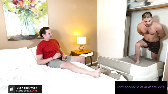 Jack Hunter, Johnny Rapid - gay missionary position