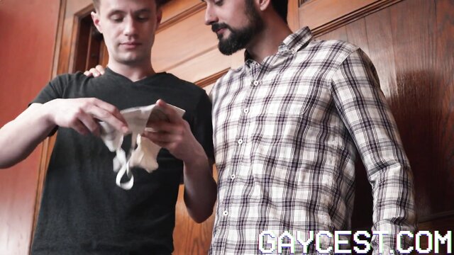 Maxx Monroe, Mason Lear - dilf flipped hairy twink ass