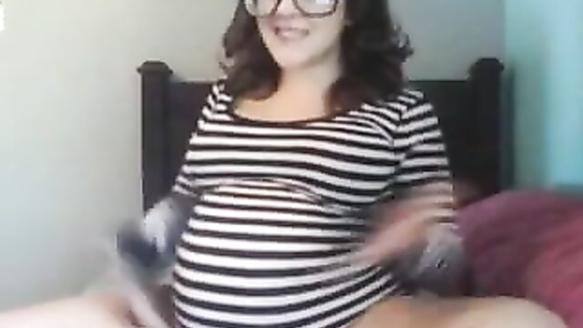 huge belly, with me, pregnant - pregnant woman masturbates