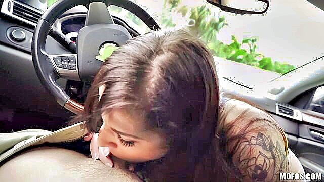 Scarlett Mae, Tony Rubino - scarlett mae facial Mofos