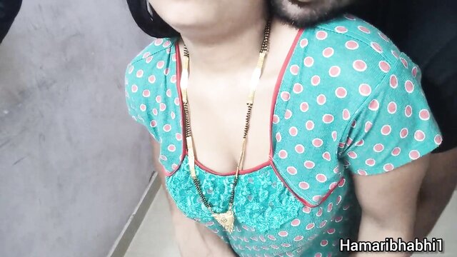 desi aunty, desi bhabhi, indian - hot indian aunty sex video