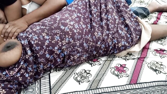 Desi - desi wife begs for more as labia gets frigged and munched