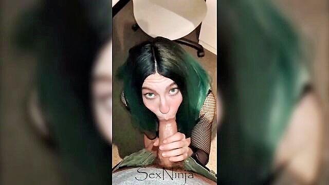 lesbian step daughter tries dick for the first time : SexNinja