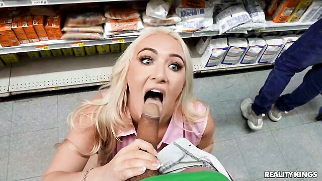 Kate Dee, Oliver Flynn - kate dee and oliver flynns steamy pov milf action curvy mom and daughter in public Reality Kings