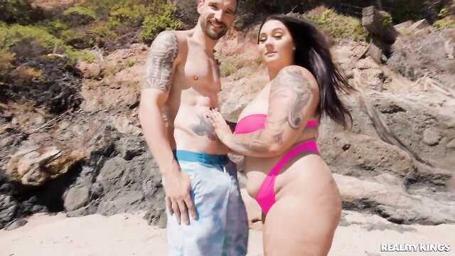 bbw outdoor sex : RealityKings