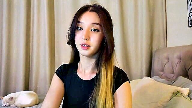 chaturbate, asian, masturbate - sarasuo chaturbate video