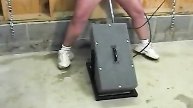 clit, clit squirt, clit fucking - mature squirts with a fuck machine and big clit