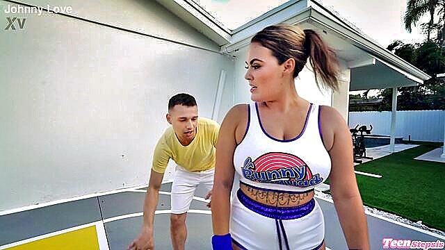 Gemma - gemma boops tits