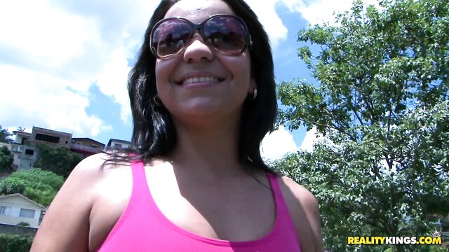 bikini, brunette, big ass - deysy outdoors latina fuck