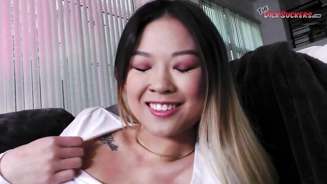 Lulu Chu - petite chinese girl lulu chu gives a mind blowing blowjob in pov Finishesthejob