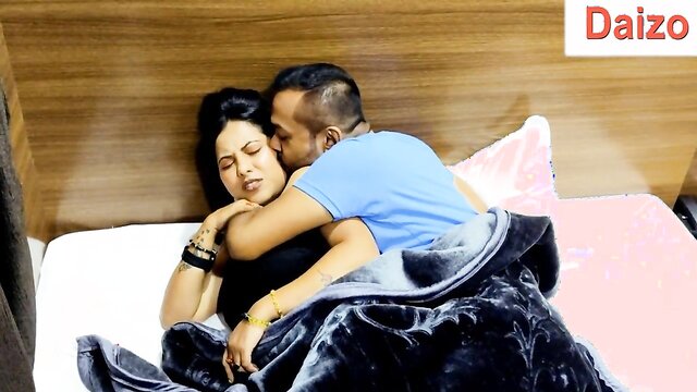 Indian bhabhi, Indian wife, Desi Bhabhi, AlexDaizo - indian wife cum eating AlexDaizo