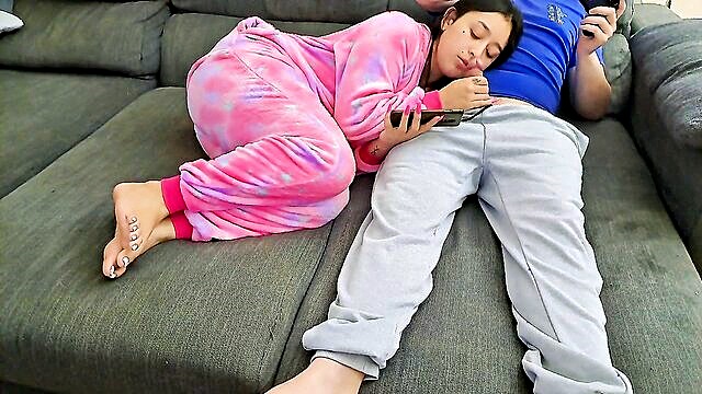 Miss Squirting - stepsister sucks stepbrother Miss Squirting