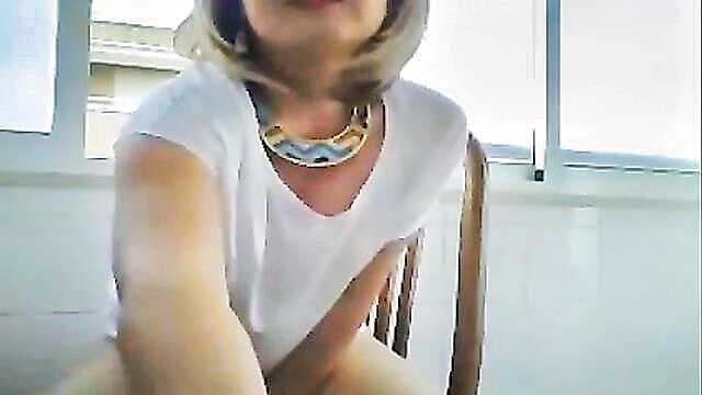 blondes, glasses, solo - red mature webcam action