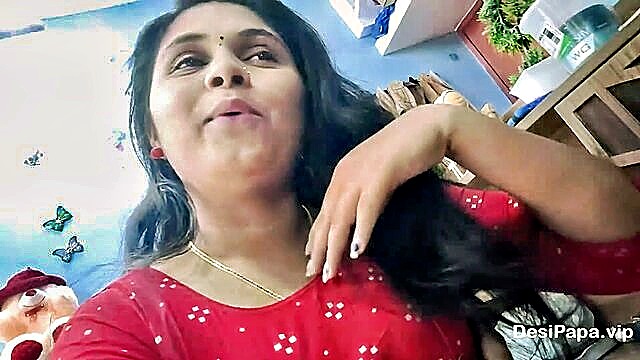 indian bhabhi sex video : Desi Papa