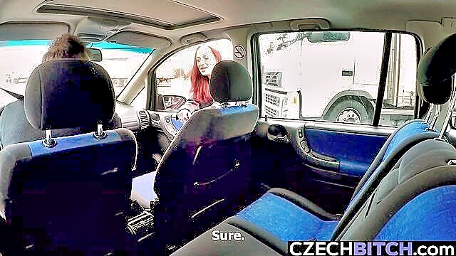 czech bitch in car : CzechAV