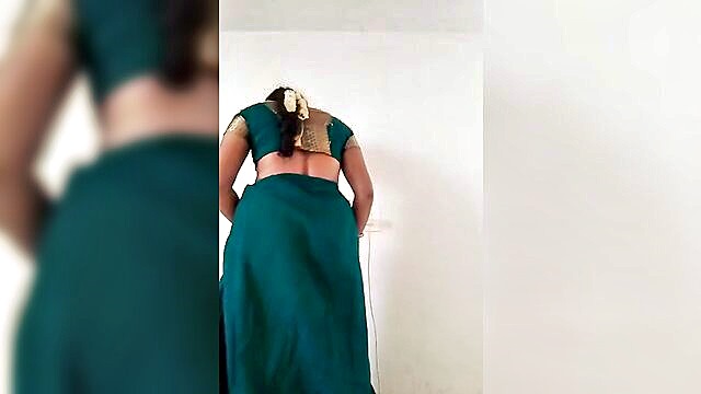 Indian bhabhi, Desi Bhabhi, Swetha 23 - tamil wife saree strip Swetha 23