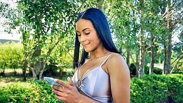 Sasha Rose, Sasha, Rose - lesbian foot fetish with sasha rose and samantha cruz