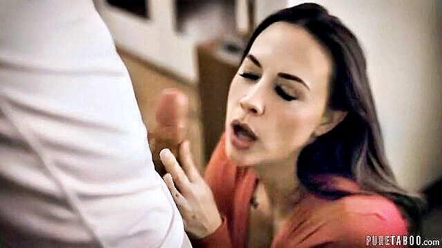 Chanel Preston, Evelyn Claire, Nathan Bronson - dibs on mom evelyn claire