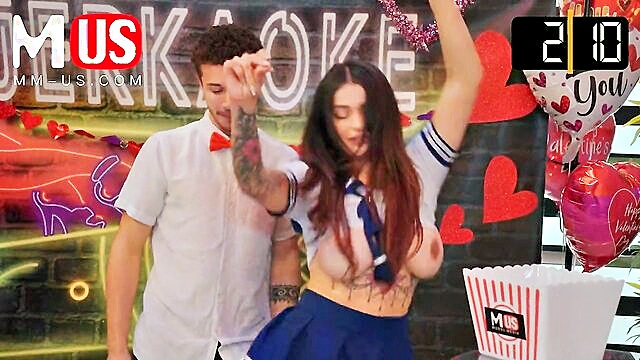 Apollo Banks, Carolina Cortez, Ophelia Kaan - carolina cortez love scene JERKAOKE