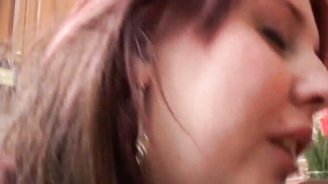 wife sharing with friends : Real Amateur Porn 1