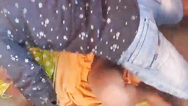 Yatun, Prayamu11 - indian girl moaning sexy Prayamu1