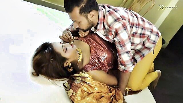 Desi Bhabhi, Queen - desi bhabhi festival fucks