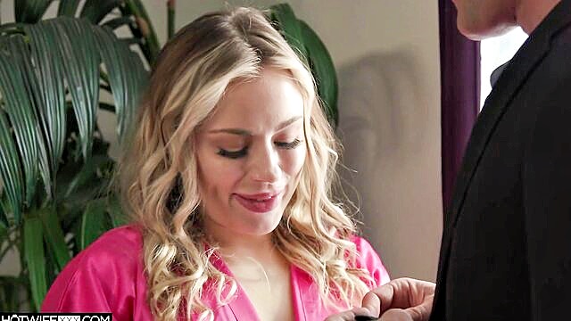 Dorian Del Isla, Anna Claire Clouds - milf with big tits and deep throat skills gets deepthroated by husband Hot Wife XXX