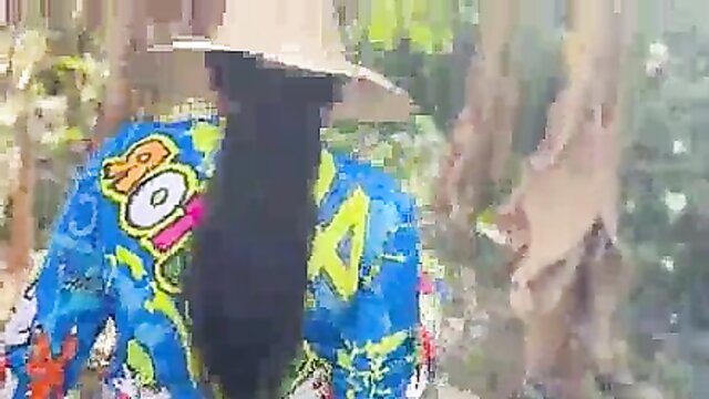 Maflomar, Jimomen - forest blowjob for cash Latinahothard