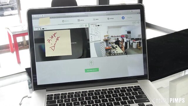 Alexis Zara - office slut alexis zara Cherrypimps