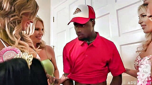 Lauren Phillips, Rachael Cavalli, Payton Preslee, Lolly Dames, Andi Avalon - big tits rachael cavalli Adult Time