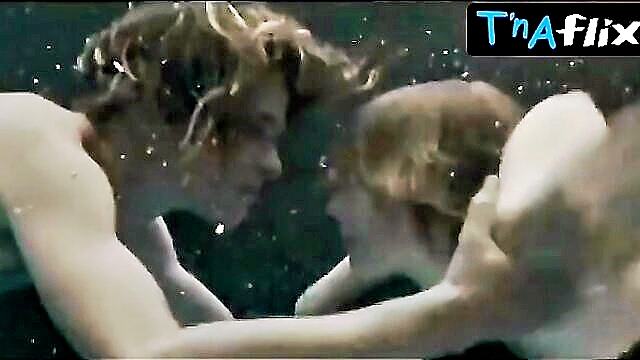 free sex video featuring mirjam neebes breasts and bush in kleinruppin : rutherford_demetris