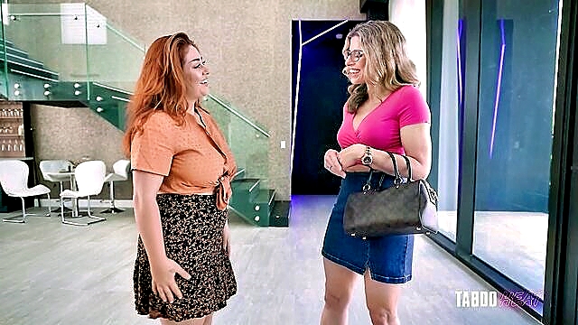 Cory Chase, Luke Longly - stunning step daughter seduces with her ample assets in hd