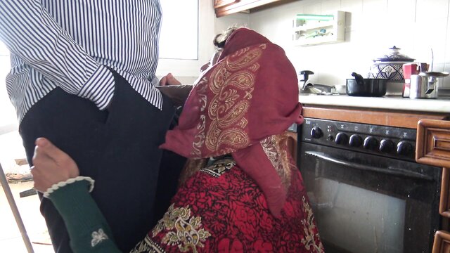 mother, persian, mom - iranian mummies hot