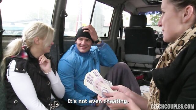 Samantha Bee - swinger party in the car   samantha bee and her friends ama