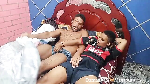 Nicoli Fox - leo ogro ejaculates on kau gabriels buttocks in this bdsm video Damas E Vagabundos