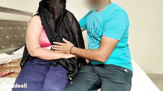 Indian bhabhi, Meri, Xxx, Freedeell - pakistani milfs hairy encounter Freedeell