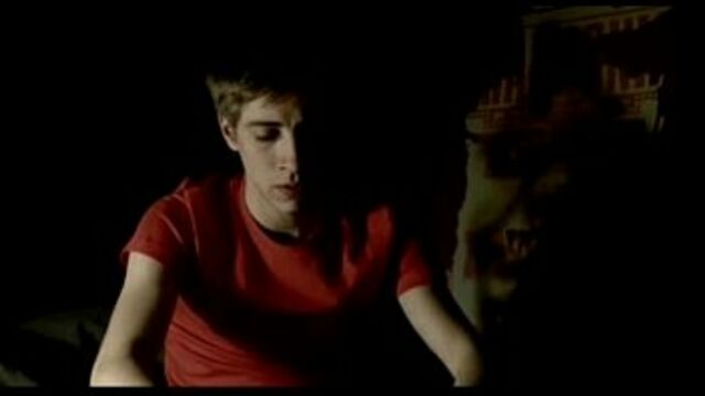 one, two, bedroom - two scenes in one bedroom