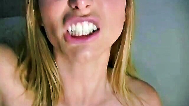 heathers legs in stockings : FetVideos