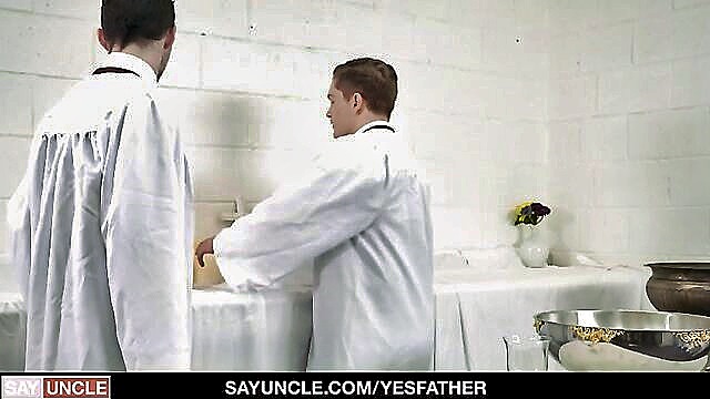 Jay Tee, Shawn Fox - gay barebacking altar Say Uncle