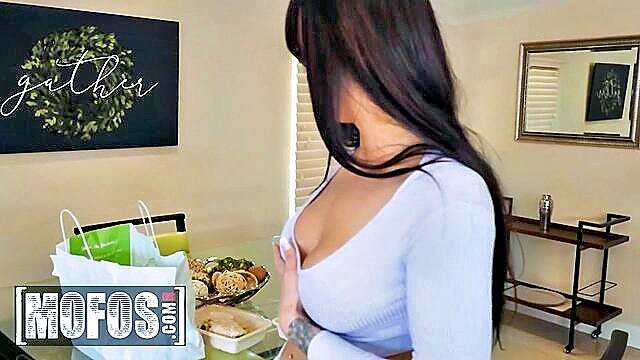 sabrina valentine big dick : Mofos Network