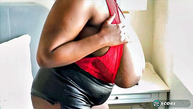 big tits natural wonder : Ebony Thots